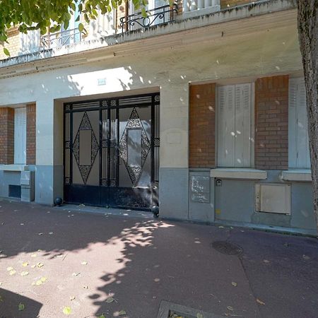 Appartamento Charmant 2 Pieces A Issy- Les -Moulineaux Esterno foto